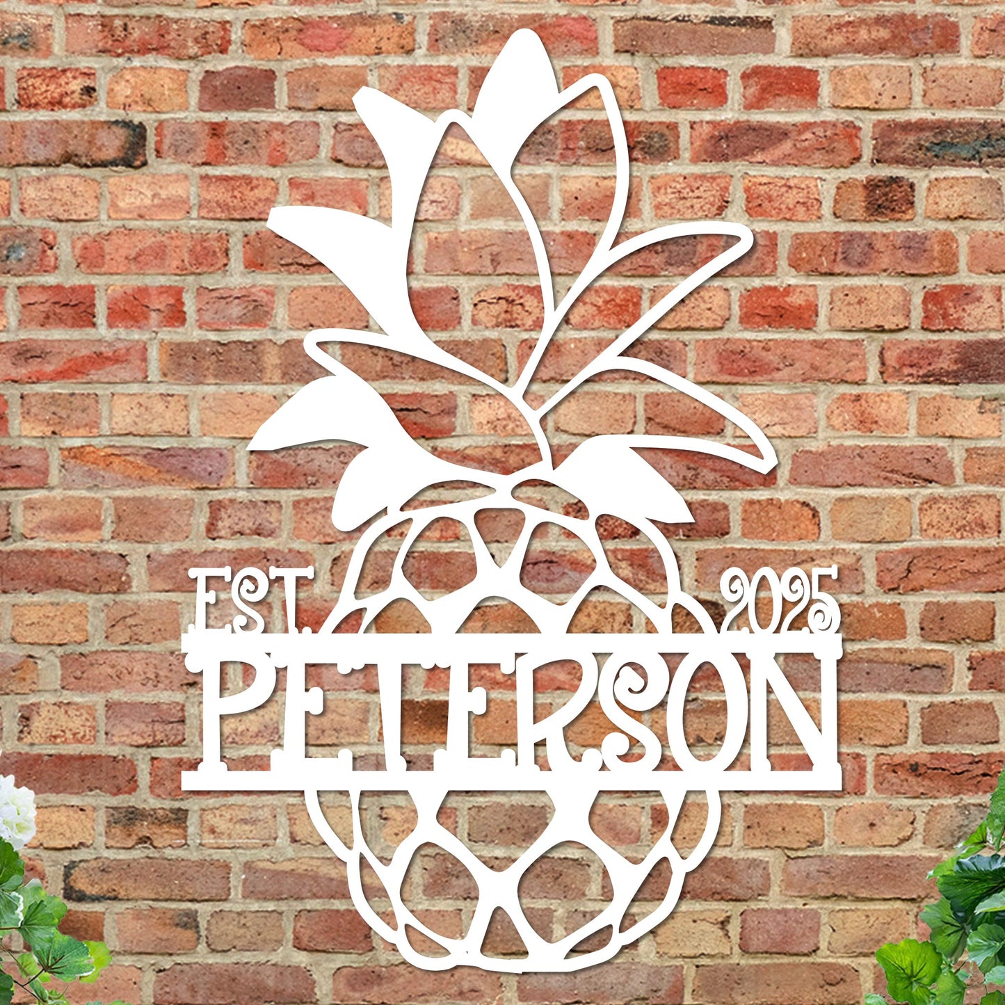 Pineapple Name Sign